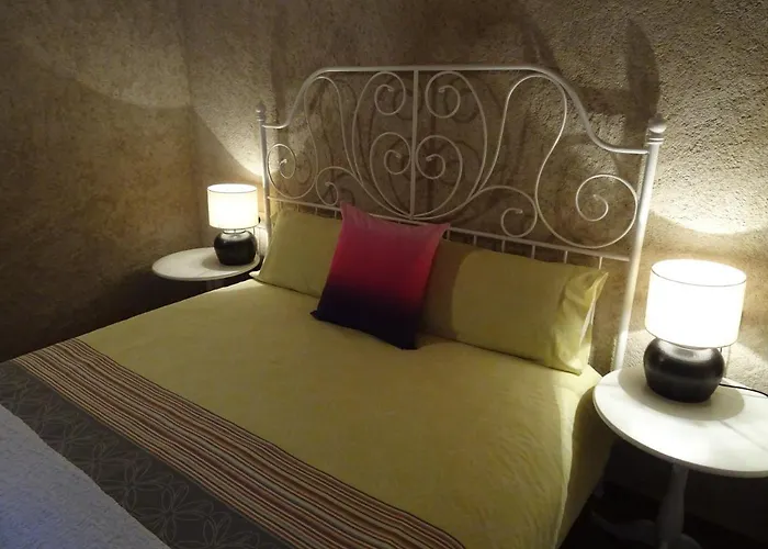 Masoveria De Cal Sastre * 赫罗纳