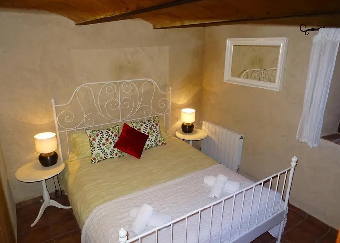 Masoveria De Cal Sastre * 赫罗纳