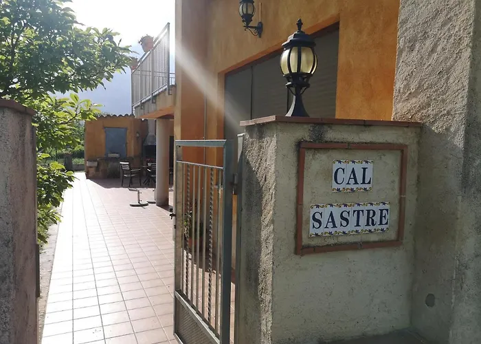 Masoveria De Cal Sastre 乡村民宿 *