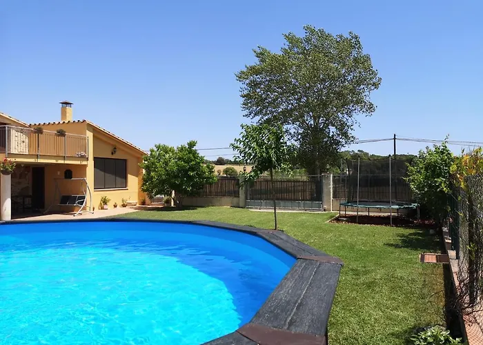 Masoveria De Cal Sastre 乡村民宿 赫罗纳